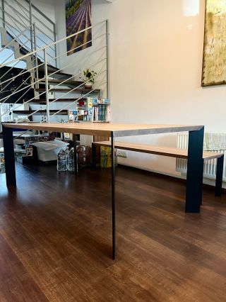 Zlaté trio pěkně pospolu 🤩🤝🏻 Parametry těchto Majstrštychů ___________________________ 🐦 JÍDELNÍ STŮL STŘÍZLÍK: Rozměry:...